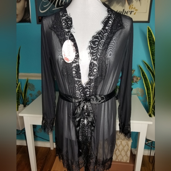 RS Love Sheer Lace Short Robe Black - Picture 13 of 13